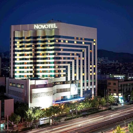 Novotel Ambassador Doksan Soul Exteriér fotografie